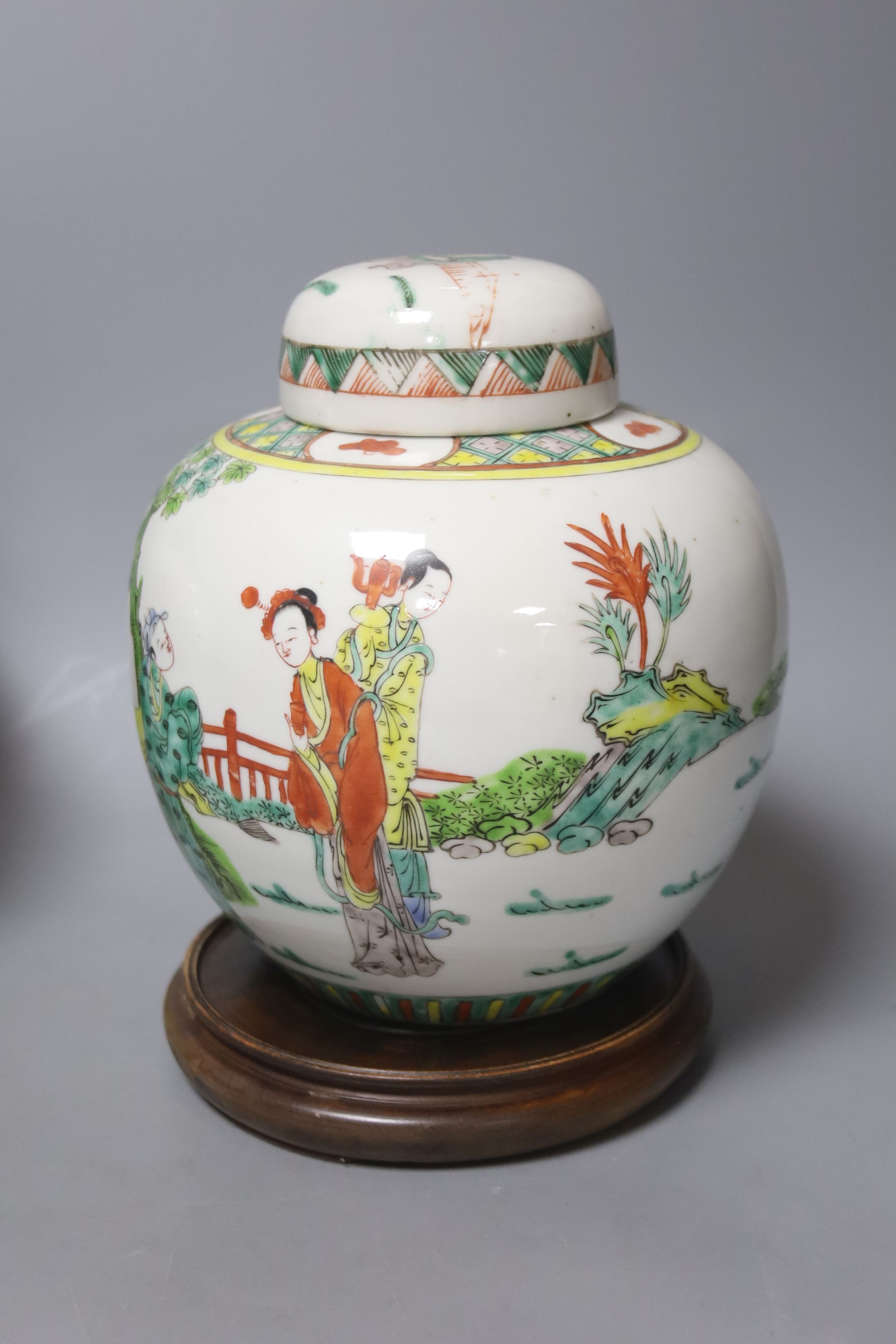 Three large 20th century Chinese porcelain famille verte jars and covers, tallest 21cm